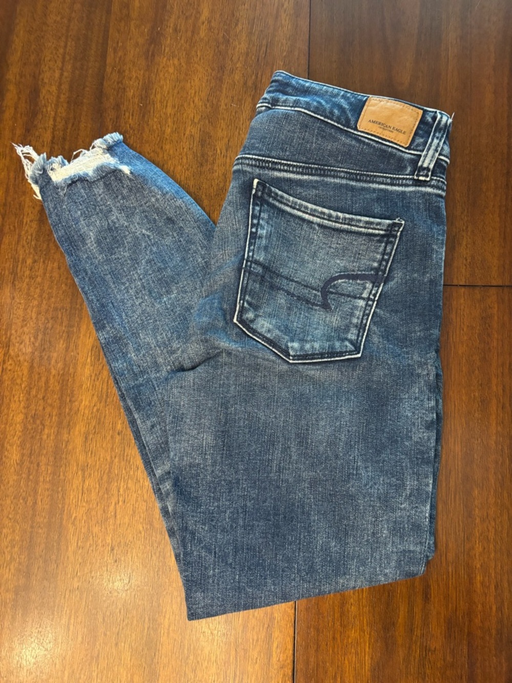 American Eagle Outfitters Light and Dark Indigo Hi-Rise Jegging Crop